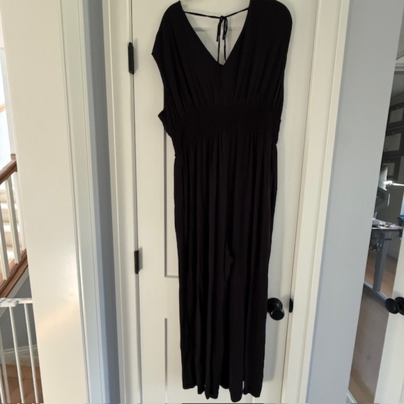 Old Navy Women's Wide Leg Black Jumpsuit Romper XL (Washed, never worn) - Picture 7 of 8